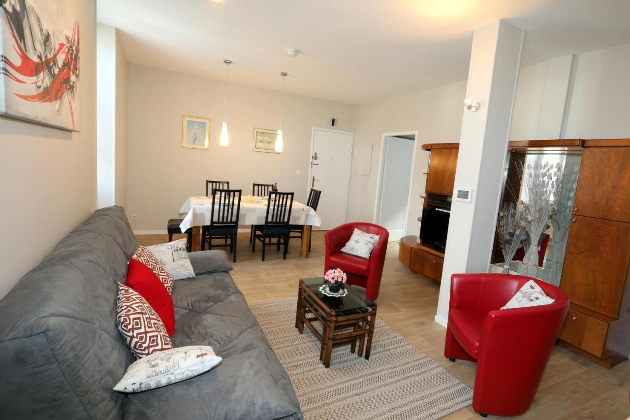 Le Flores Idealement Situe Centre Luz Appart T3 6 Personnes Parking Apartment Luz-Saint-Sauveur Exterior photo